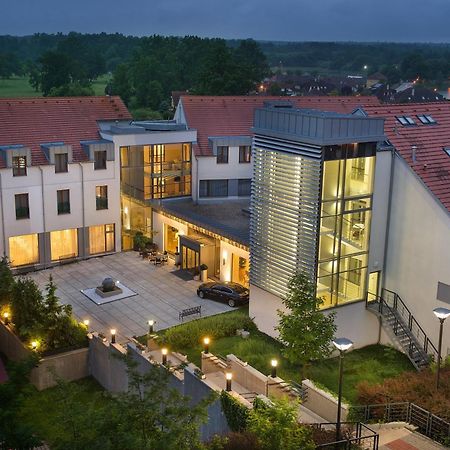 Wellness Hotel Diamant Глубока-над-Влтавой Экстерьер фото